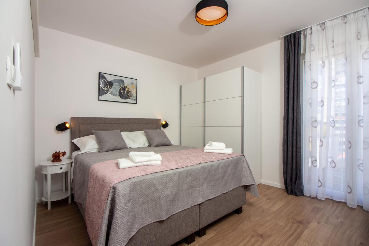 Bura2 Apartment Split Bagian luar foto