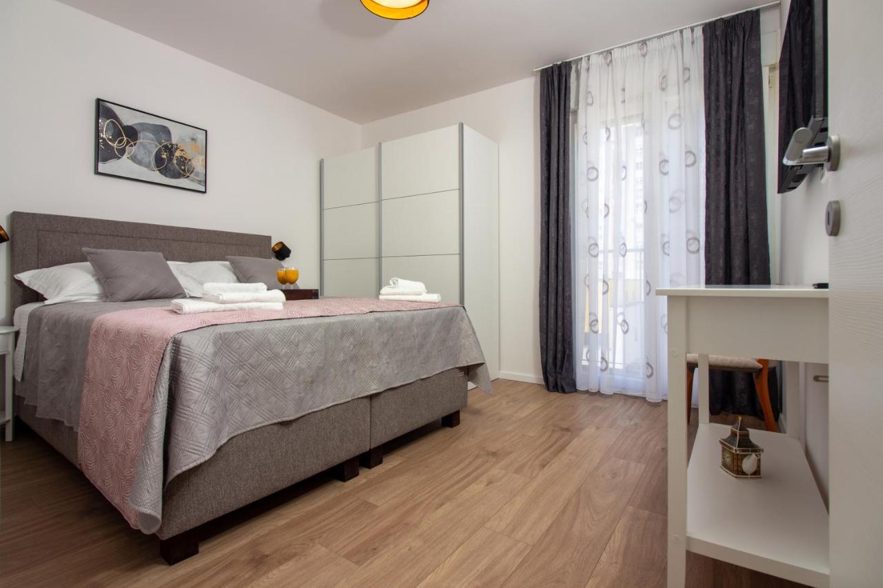 Bura2 Apartment Split Bagian luar foto