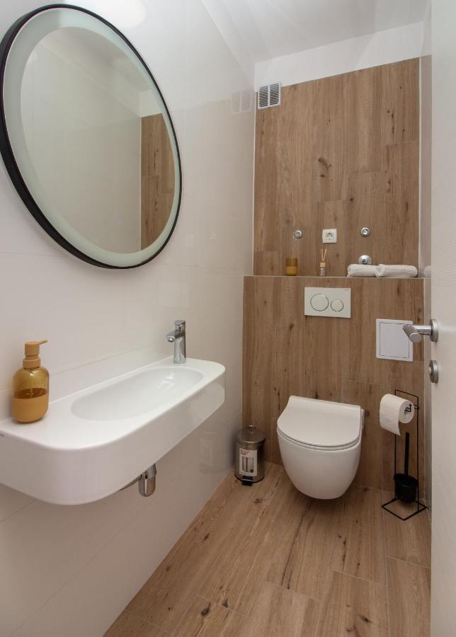 Bura2 Apartment Split Bagian luar foto