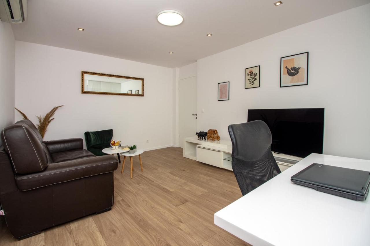 Bura2 Apartment Split Bagian luar foto