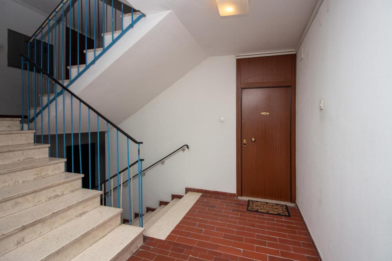 Bura2 Apartment Split Bagian luar foto