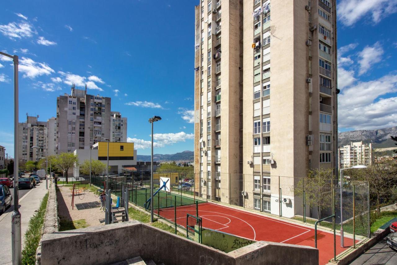 Bura2 Apartment Split Bagian luar foto