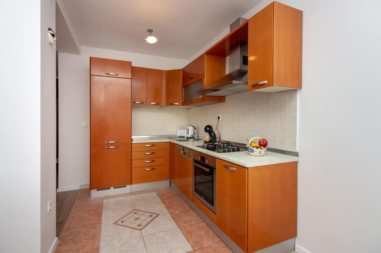 Bura2 Apartment Split Bagian luar foto