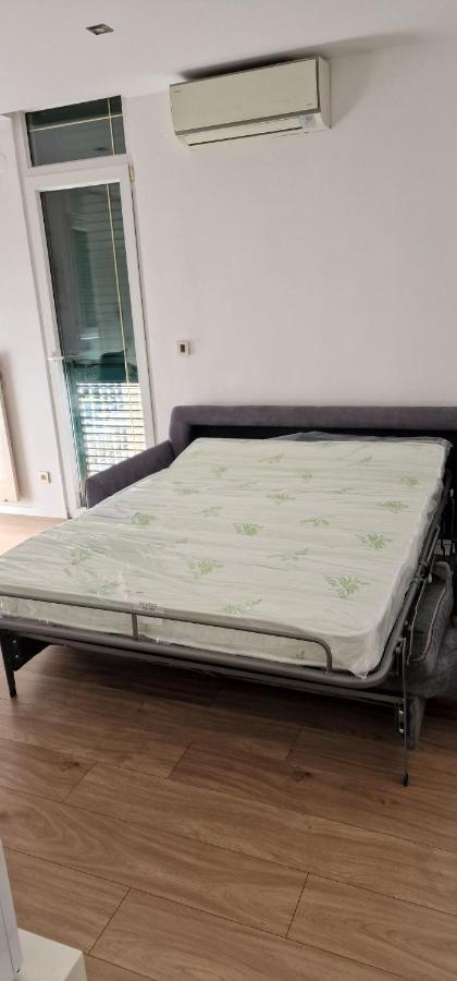 Bura2 Apartment Split Bagian luar foto